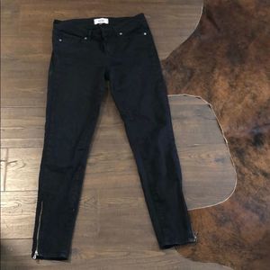 PAIGE Skinny Jeans 👖